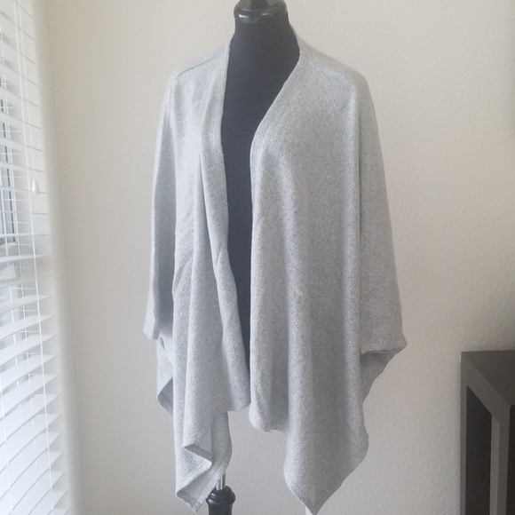 Maternity Cozy Wrap Cardigan *HOST PICK* - Picture 3 of 4